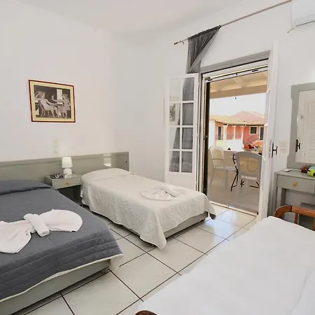 Dolphin Apt&studios Apartamento Rodas